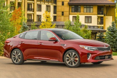 Used 2016 Kia Optima Sx Turbo Sedan Features Specs Edmunds 2016 Kia Optima Sx Turbo Sedan Exterior Shown