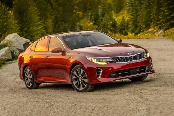 The 2017 Kia Optima The 2017 Kia Optima