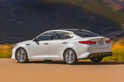 2017 Kia Optima Sx Turbo Sedan Features Specs Edmunds 2017 Kia Optima Sxl Turbo Sedan Exterior