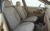 2003 Kia Rio Cinco Interior