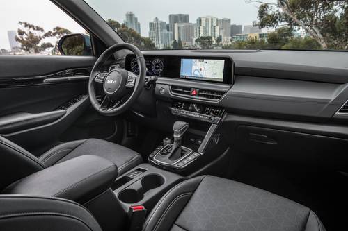 2026 Kia Seltos SX 4dr SUV Dashboard Shown