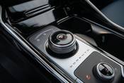 2022 Kia Sorento Plug-In Hybrid SX Prestige 4dr SUV Shifter 2022 Kia Sorento Plug-In Hybrid SX Prestige 4dr SUV Shifter