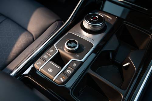 Kia Sorento Plug-In Hybrid SX Prestige 4dr SUV Aux Controls
