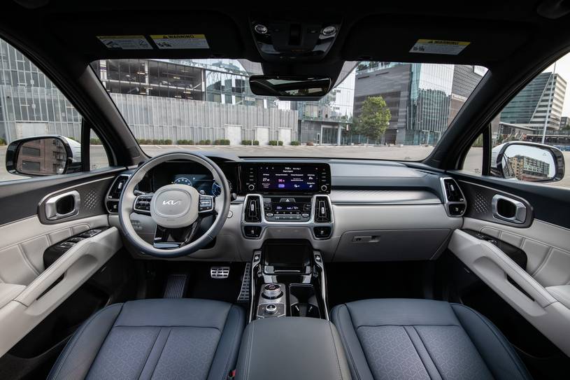 2023 Kia Sorento PlugIn Hybrid Pictures 31 Photos Edmunds