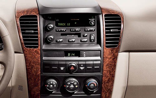 2007 Kia Sorento LX Center Console