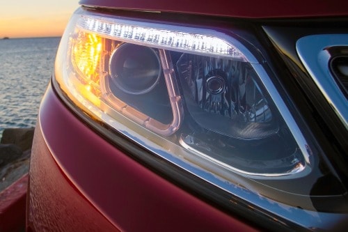 2014 Kia Sorento SX 4dr SUV Headlamp Detail Shown