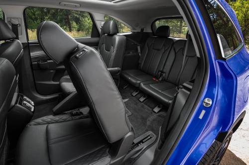Kia Sorento SX 4dr SUV Rear Interior