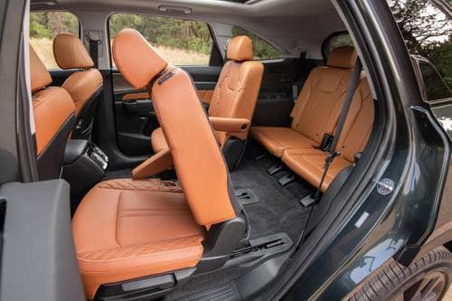 Kia Sorento X-Line SX Prestige 4dr SUV Rear Interior