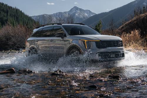 2025 Kia Sorento X-Pro SX Prestige 4dr SUV Lifestyle Exterior