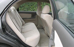 Used 2004 Kia Spectra Consumer Reviews 114 Car Edmunds 2004 Kia Spectra Ex Sedan Rear Interior