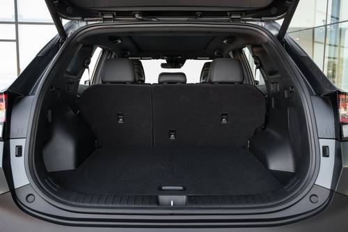 2025 Kia Sportage Plug-In Hybrid X-Line Prestige 4dr SUV Cargo Area