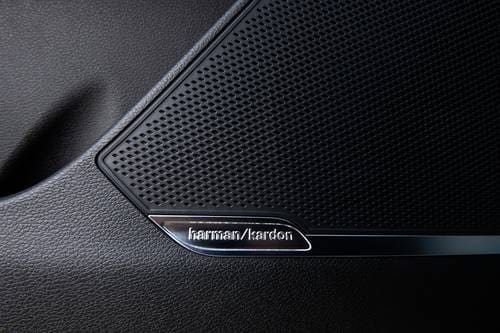 2025 Kia Sportage Plug-In Hybrid X-Line Prestige 4dr SUV Interior Detail