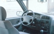 2000 Kia Sportage Interior