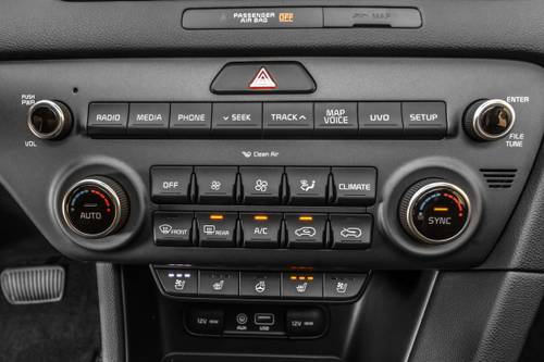Kia Sportage EX 4dr SUV Center Console