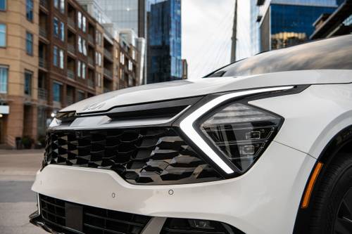 2023 Kia Sportage SX 4dr SUV Headlamp Detail