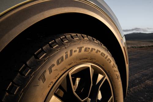 2024 Kia Sportage X-Pro 4dr SUV Exterior Detail