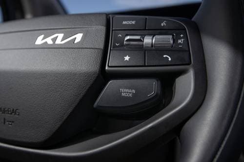 2026 Kia Sportage X-Pro Prestige 4dr SUV Aux Controls