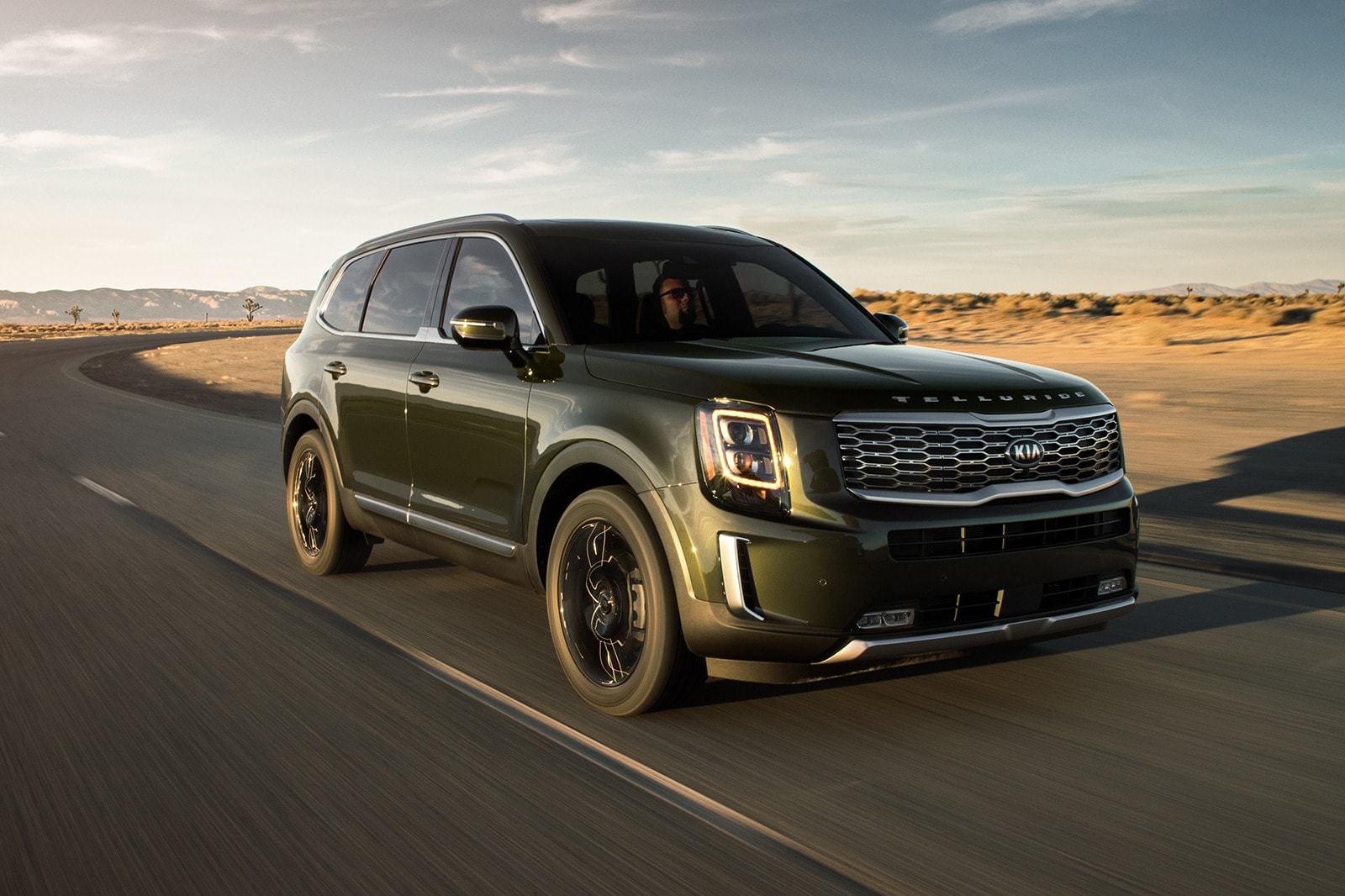 Best Family Cars And Suvs For 2019 Edmunds