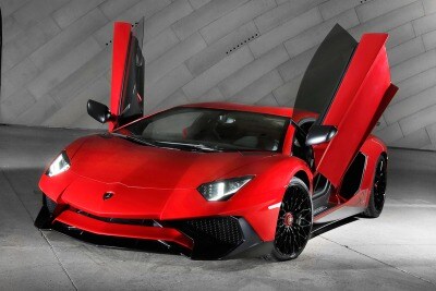 2016 Lamborghini Aventador