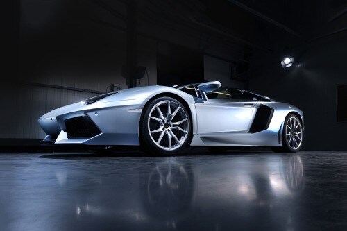 2017 Lamborghini Aventador LP 700-4 Roadster Convertible Exterior