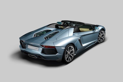 2017 Lamborghini Aventador LP 700-4 Roadster Convertible Exterior