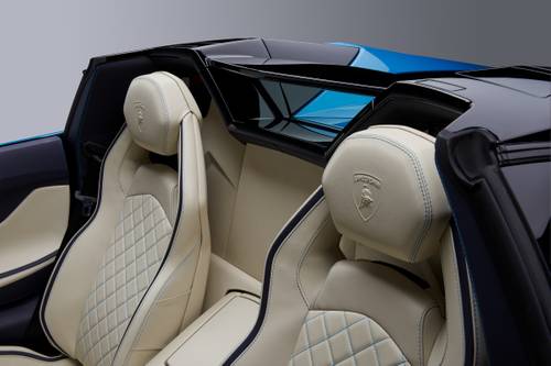 2019 Lamborghini Aventador S Roadster Convertible Interior Detail