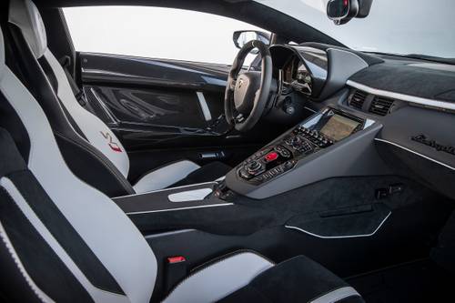 Lamborghini Aventador SVJ Coupe Interior