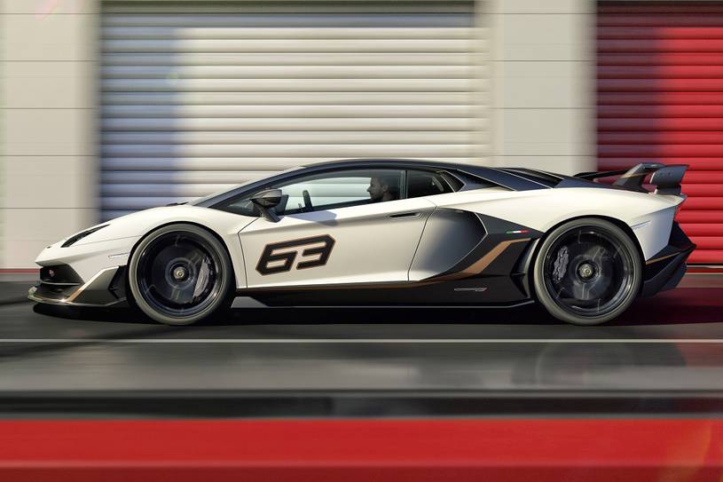 2020 Lamborghini Aventador SVJ Coupe Profile 2020 Lamborghini Aventador SVJ Coupe Profile