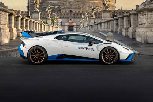 Lamborghini Huracan STO Coupe Profile