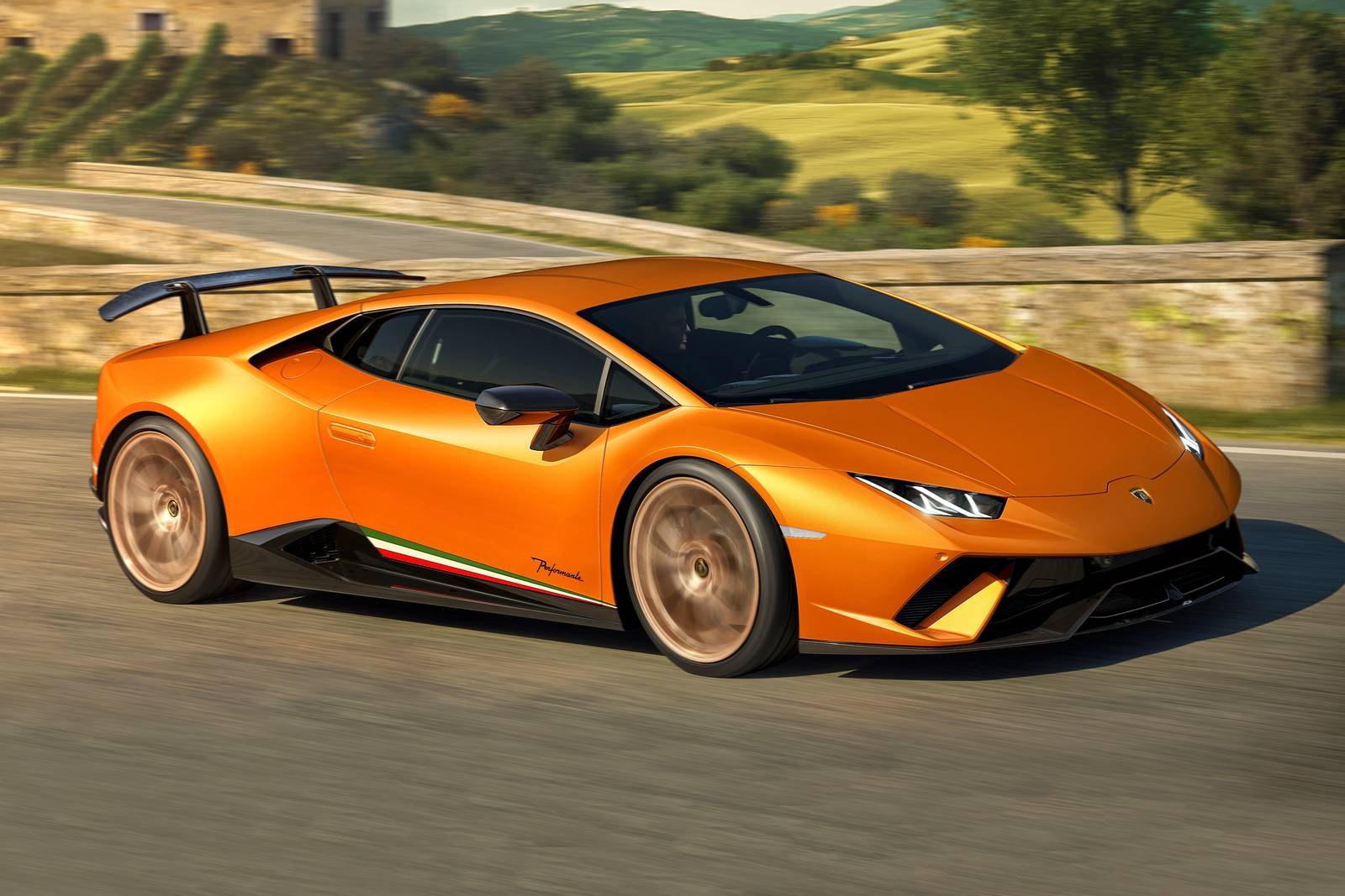 2019 Lamborghini Huracan Prices Reviews And Pictures Edmunds