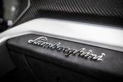 Lamborghini Urus 4dr SUV Interior Detail