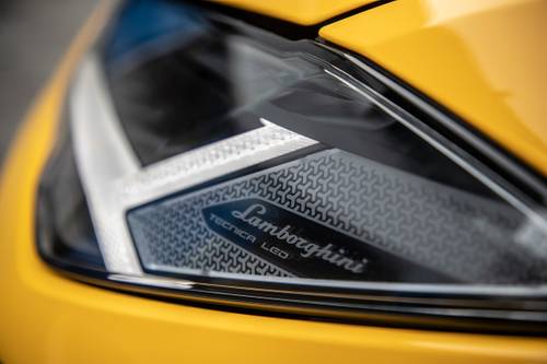 Lamborghini Urus 4dr SUV Exterior Detail