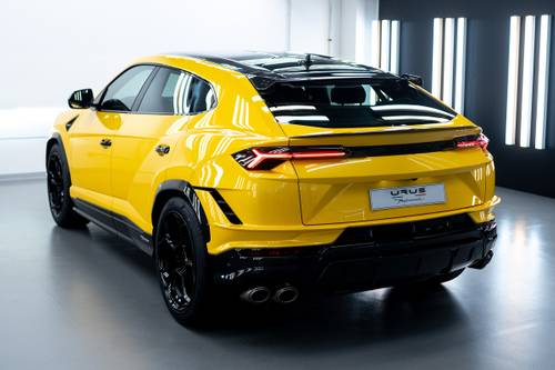 2023 Lamborghini Urus Performante 4dr SUV Exterior