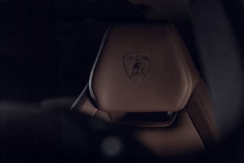 2023 Lamborghini Urus S 4dr SUV Interior Detail