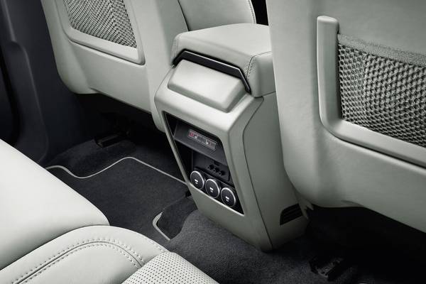 2019 Land Rover Discovery Sport Vs 2018 Mazda Cx 5