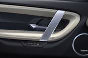 Land Rover Discovery Sport P250 R-Dynamic SE 4dr SUV Interior Detail