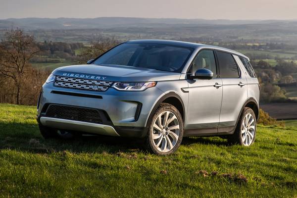 2020 Land Rover Discovery Sport Vs 2020 Jaguar E Pace