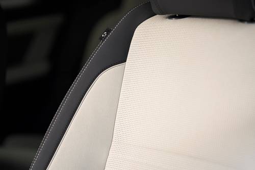 2024 Land Rover Discovery Sport P250 Dynamic SE 4dr SUV Interior Detail