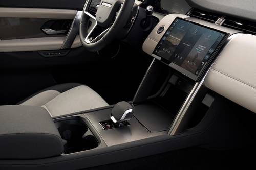 2024 Land Rover Discovery Sport P250 Dynamic SE 4dr SUV Interior Detail