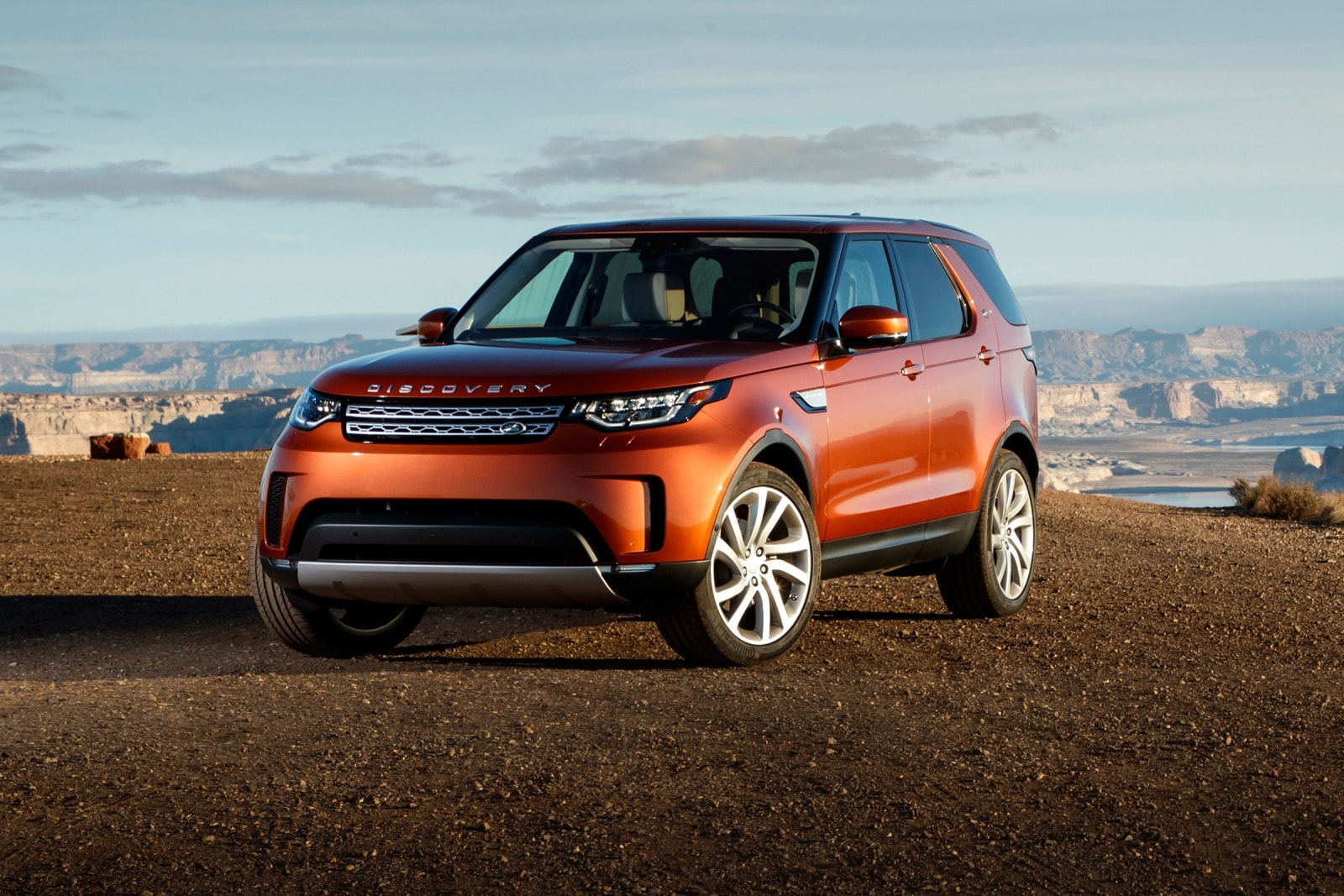 Nylon Cyclops Clancy 2017 Land Rover Discovery Review & Ratings | Edmunds