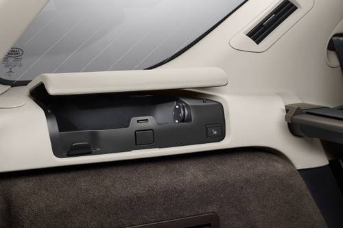 Land Rover Discovery HSE Luxury Td6 4dr SUV Interior Detail