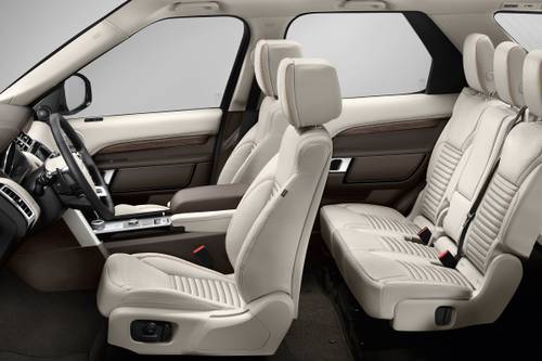 Land Rover Discovery HSE Luxury Td6 4dr SUV Interior