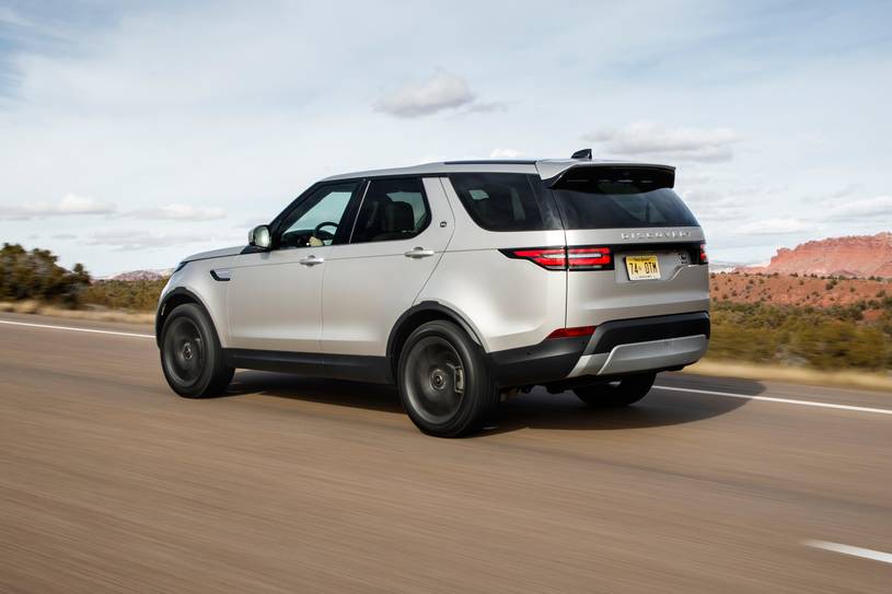 2020 Land Rover Discovery HSE Td6 4dr SUV Exterior. Options Shown.
