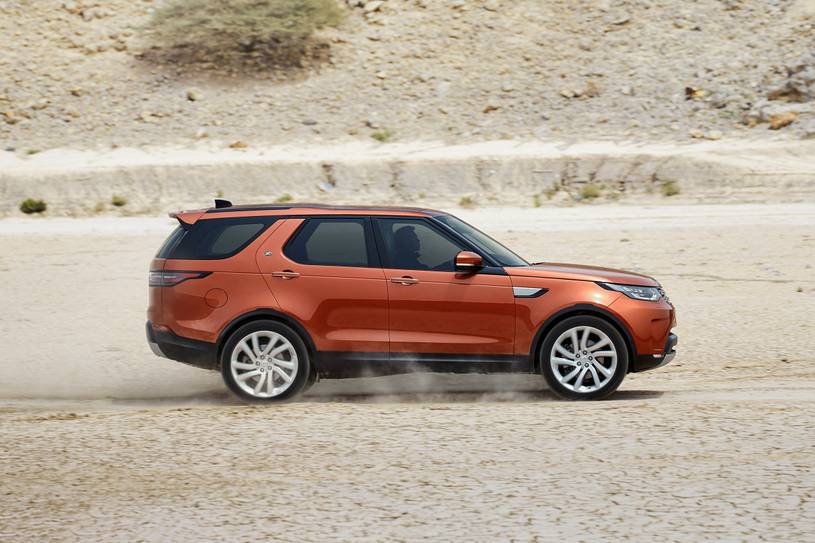 2020 Land Rover Discovery HSE Td6 4dr SUV Profile Shown