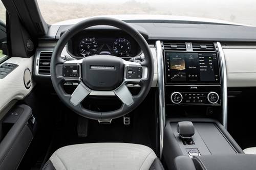 2024 Land Rover Discovery P360 Dynamic SE 4dr SUV Dashboard