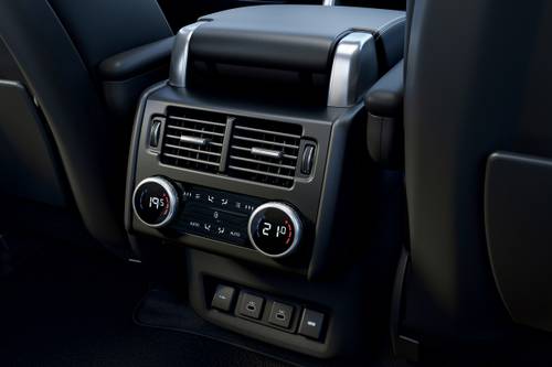 2024 Land Rover Discovery P360 Dynamic SE 4dr SUV Interior Detail