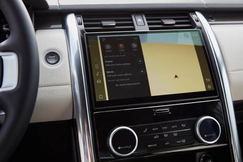2024 Land Rover Discovery P360 Dynamic SE 4dr SUV Navigation System