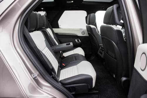 2024 Land Rover Discovery P360 Dynamic SE 4dr SUV Rear Interior
