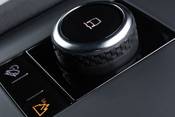 2026 Land Rover Discovery P300 Dynamic SE 4dr SUV Aux Controls
