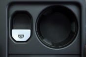 2013 Land Rover LR2 4dr SUV Cupholders